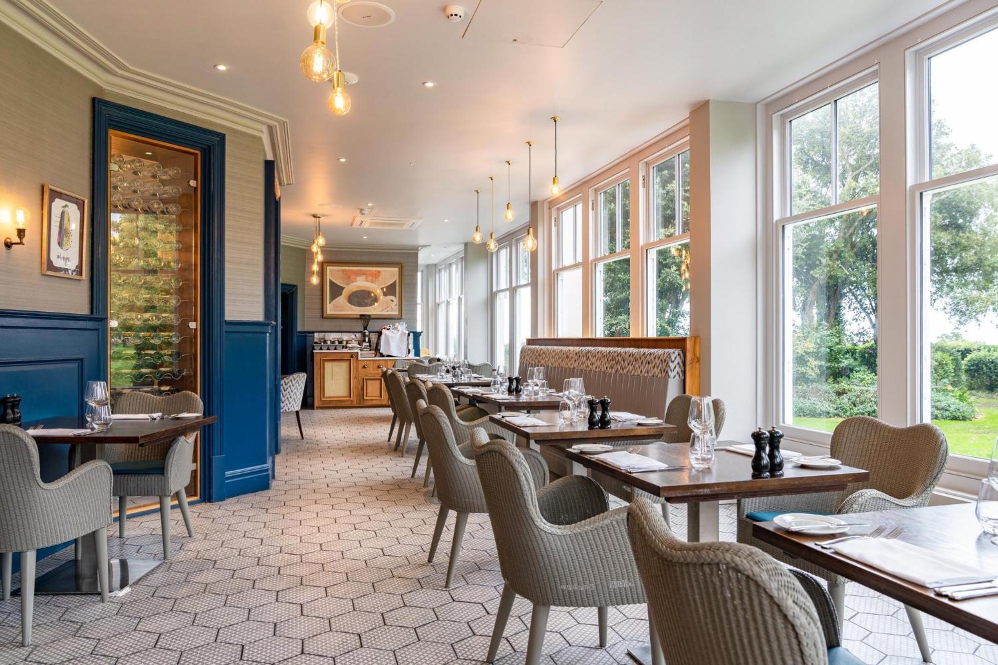 Voco The Clifton Folkestone By Ihg Ξενοδοχείο Εξωτερικό φωτογραφία