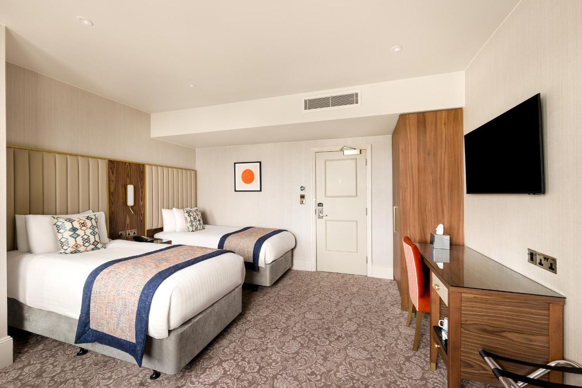 Voco The Clifton Folkestone By Ihg Ξενοδοχείο Εξωτερικό φωτογραφία