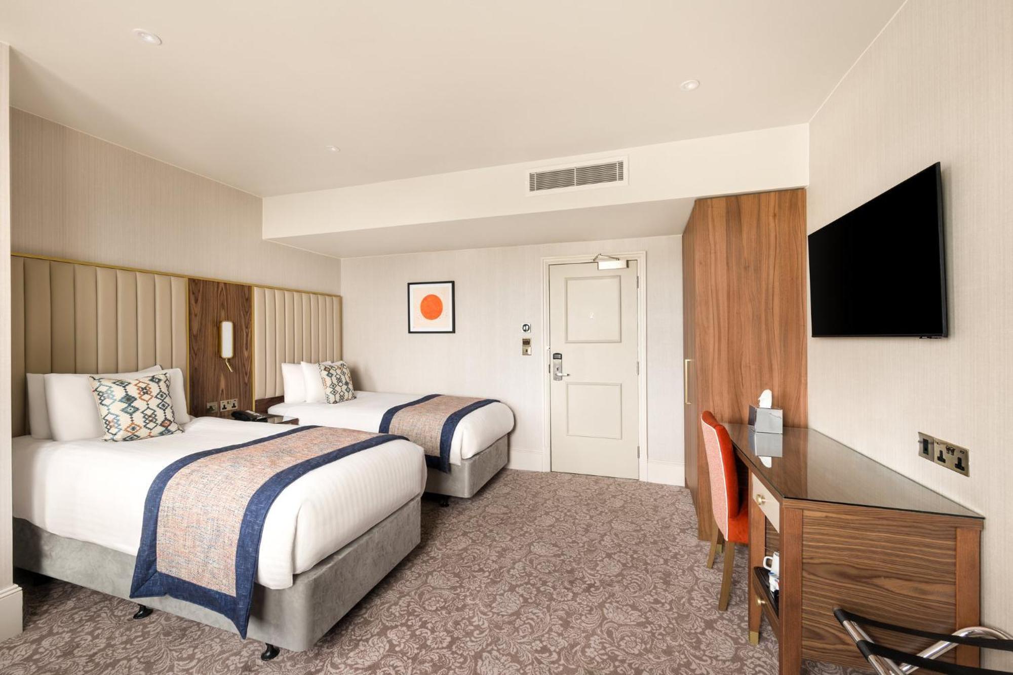 Voco The Clifton Folkestone By Ihg Ξενοδοχείο Εξωτερικό φωτογραφία